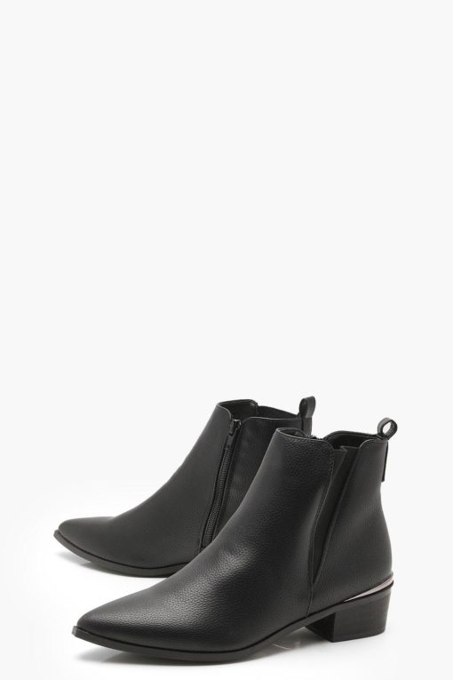 Pointed Chelsea Boots